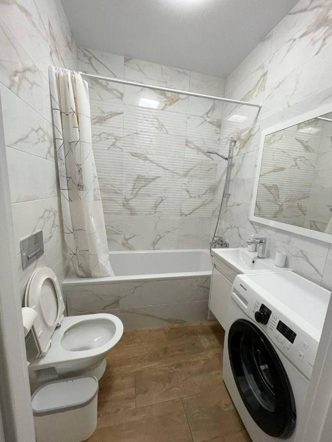 Apartments Light Room Odessa Exterior foto